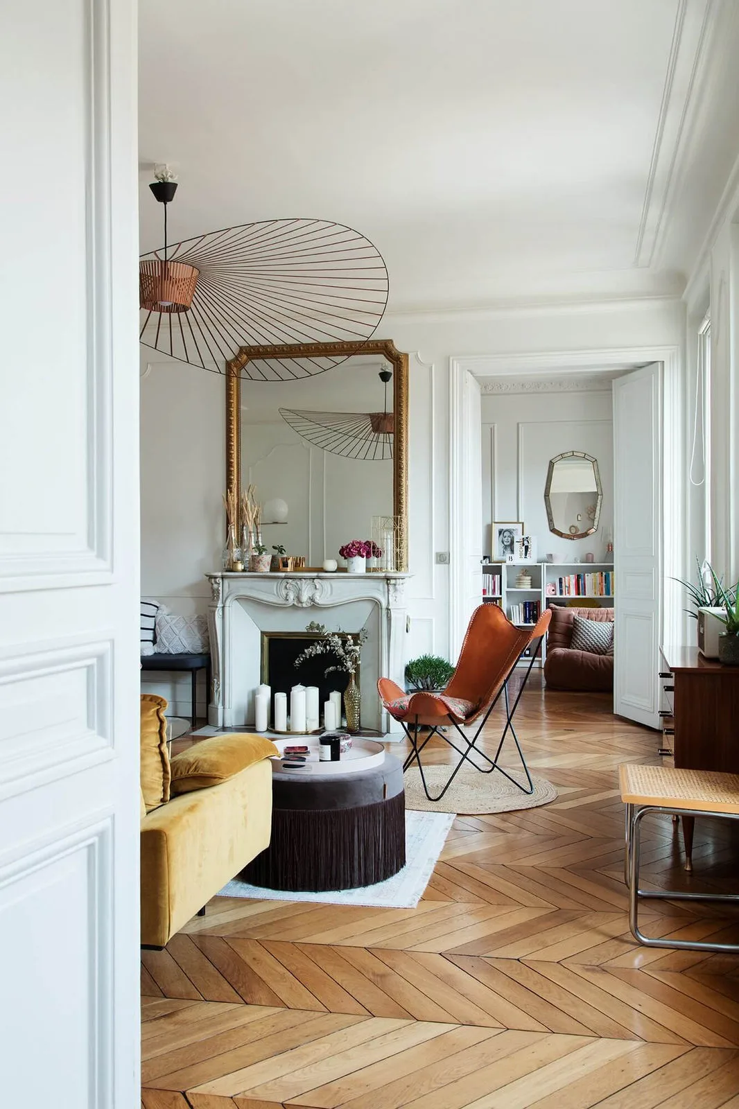 Interior decorator in Paris