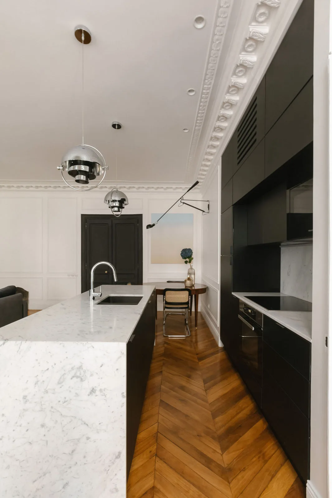 Interior decorator in Paris